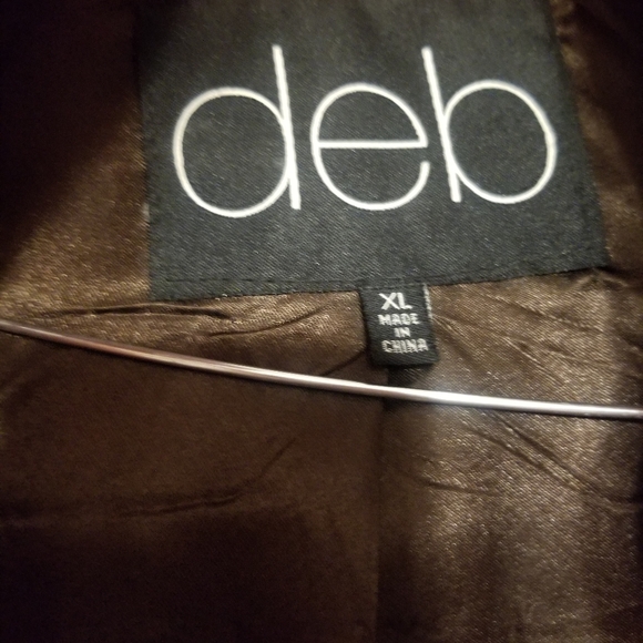 Hooded winter coat with faux fur hood - Picture 3 of 3